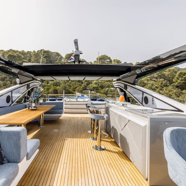 Square: Exit sunseeker 3