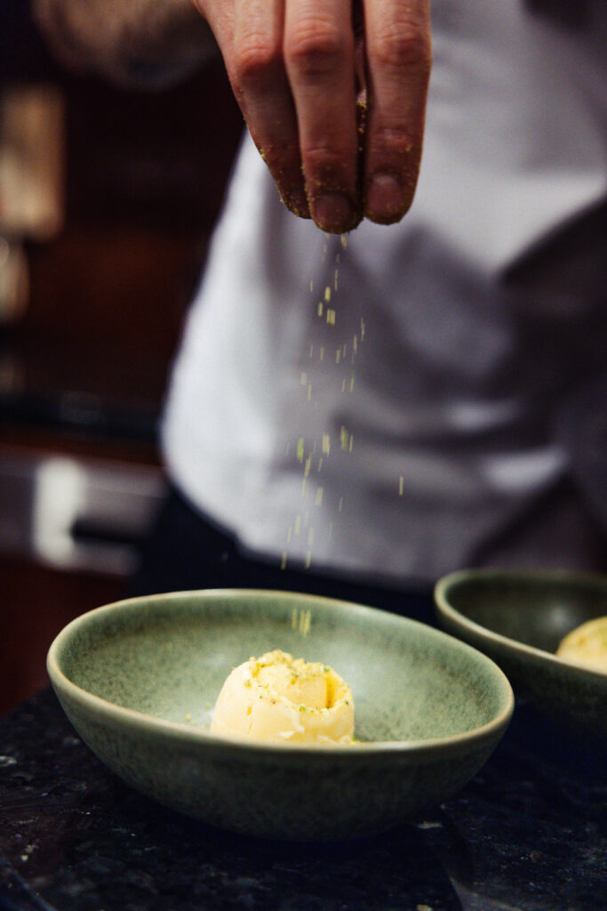 A Gourmet Experience in the Archipelago: Imagine a Top Chef’s Dinner and a Sommelier’s Wine Pairing on a Private Yacht