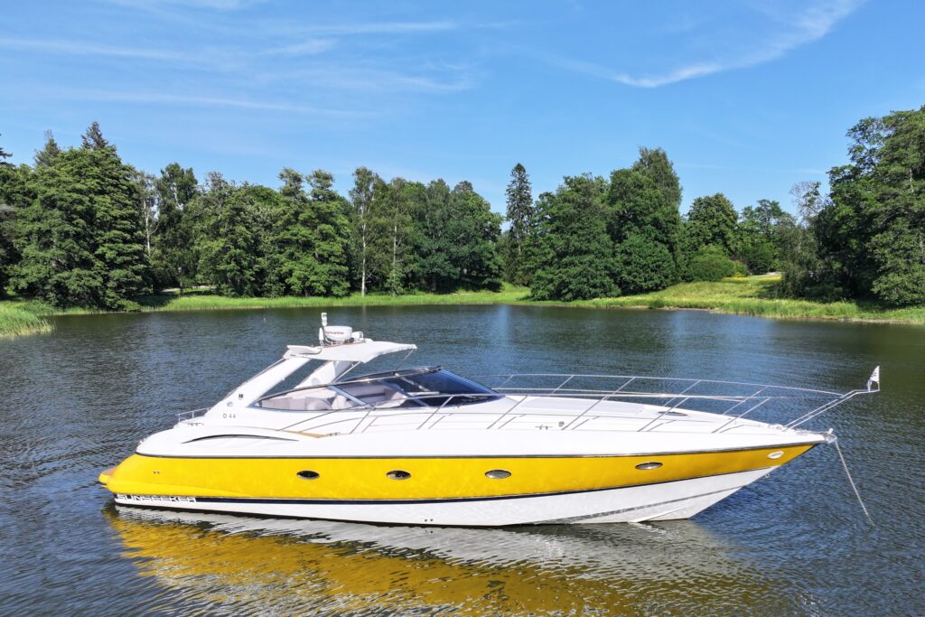 Sunseeker Camargue