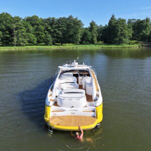 Sunseeker Camargue