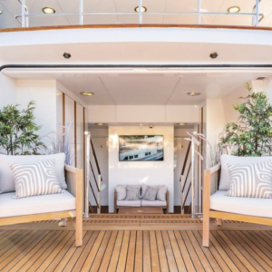 Square: M/Y Victory 3