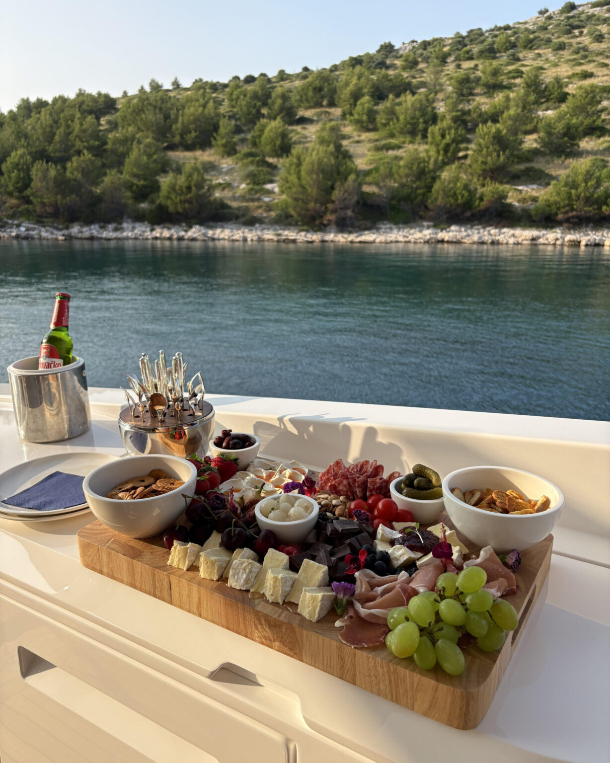 4:5 The Lux Menu: Canapés